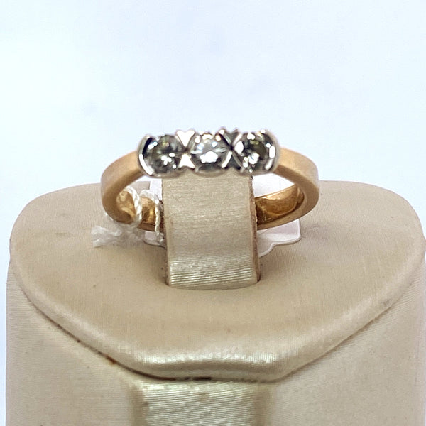 Bague sertie or jaune 4,16 g