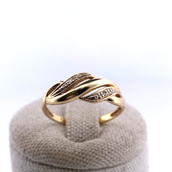 Bague entrelacée sertie or jaune 2,03 g