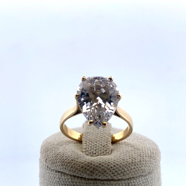 Bague pierre taille poire or jaune 4,56 g