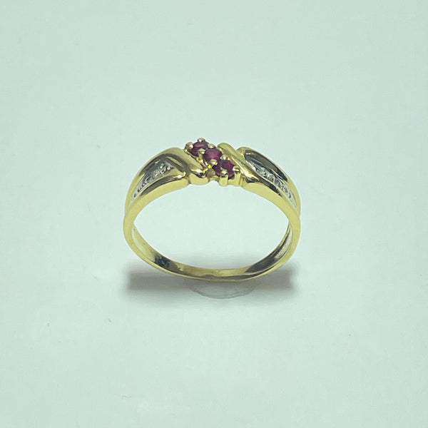 Bague rubis or jaune 2,87 g