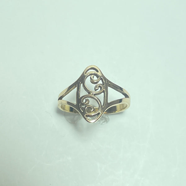 Bague ajourée or jaune 1,58 g