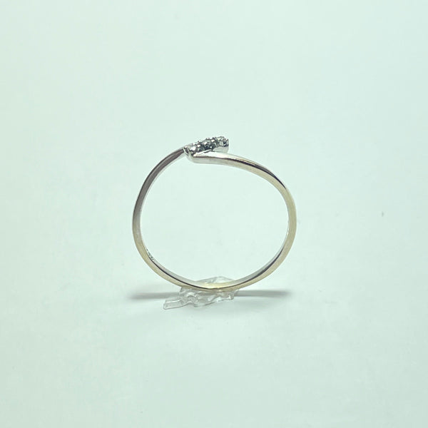 Bague avec diamants or blanc 18K 1,17 g