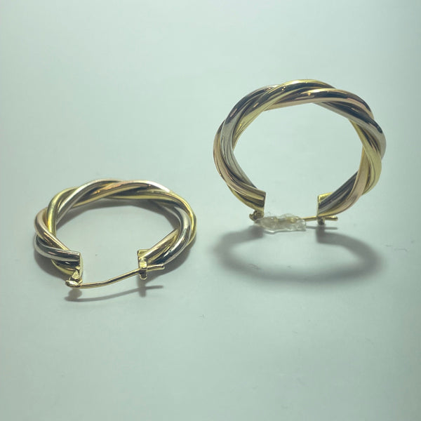 Boucles d'oreilles Or 18 carats 8.89 g