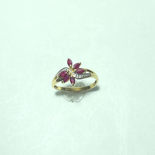 Bague Or 18 carats avec diamants et rubis 2,10 g