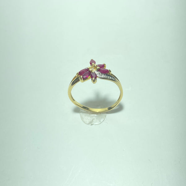 Bague Or 18 carats avec diamants et rubis 2,10 g