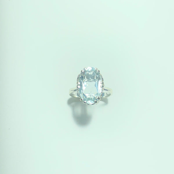 Bague Solitaire Majestueux – Or blanc 18 carats 3,65 gr