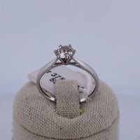 Bague de fiançailles solitaire or blanc 1,12 g