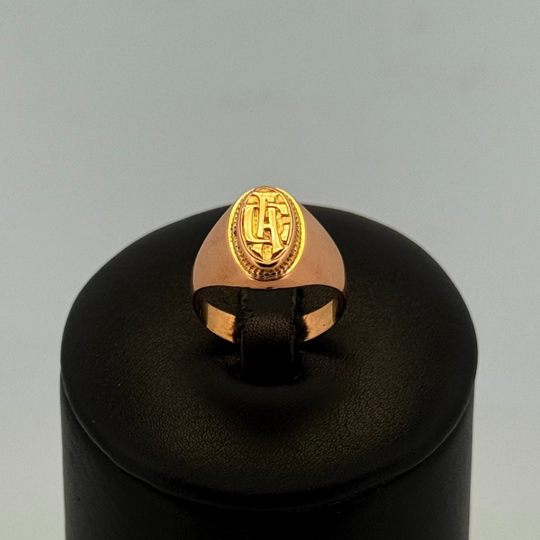 Bague chevalière gravée or jaune 4,05 g