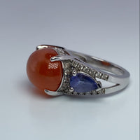 Bague diamants 0,42 carat et Opale de feu or blanc 8,78 g