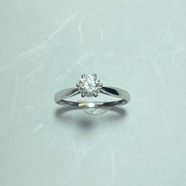 Bague solitaire or blanc 1 g