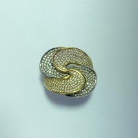 Bague pavée de pierres or jaune 8,1 g