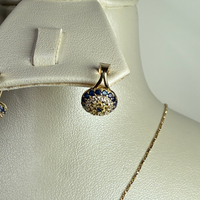 Collier avec pendentif et Boucles or jaune 7,82 g