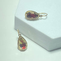 Boucles d'oreilles poire or jaune 18K 3,59 g