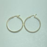 Boucles d'oreilles créoles or jaune 18K 7,78 g