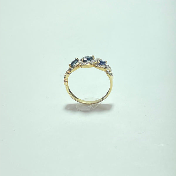 Bague trilogie saphir et diamants 0,06 carat or jaune 2,79 g