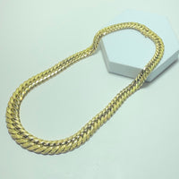 Collier maille anglaise Or 18 carats 47.19 g