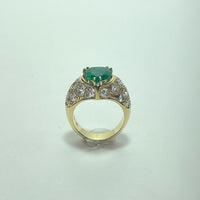 Bague or 18 carats emeraude et diamants 9.72 g