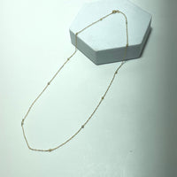 Chaine Or 18 carats avec perles 1.37 g